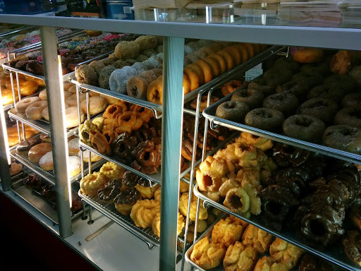 Donut Shop «The Jelly Donut», reviews and photos, 2897 Hopyard Rd, Pleasanton, CA 94588, USA