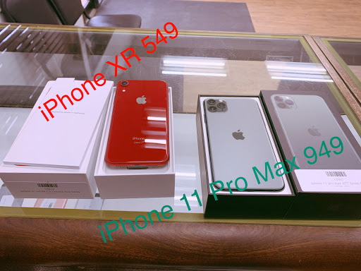 Cell Phone Store «CELL IT HERE», reviews and photos, 310 Main St, Bridgeport, OH 43912, USA