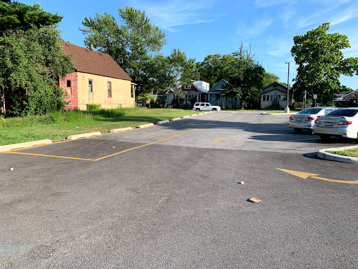 Tobacco Shop «Oasis Smoke Shop», reviews and photos, 5515 State Line Ave, Hammond, IN 46320, USA