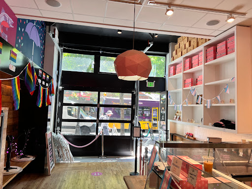 Cafe «Cupcake Royale», reviews and photos, 108 Pine St, Seattle, WA 98101, USA