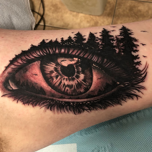 Tattoo Shop «Delta Art & Tattoo», reviews and photos, 2223 Railroad Ave, Pittsburg, CA 94565, USA