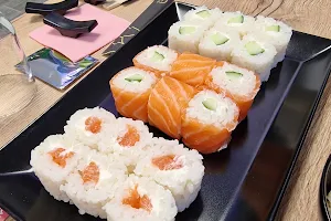 Perfect Sushi image