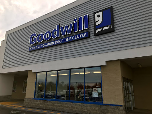 Thrift Store «Goodwill», reviews and photos, 136 Patrick Henry Way, Charles Town, WV 25414, USA