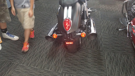 BMW Motorcycle Dealer «R. Falcone Powersports», reviews and photos, 2416 W 16th St, Indianapolis, IN 46222, USA