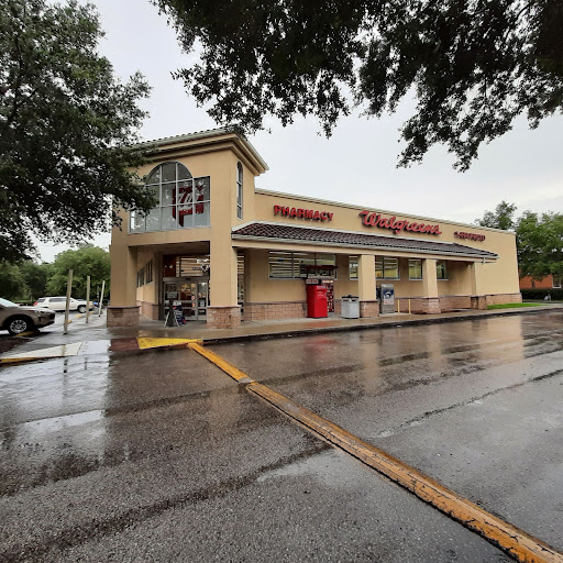 Walgreens, 27440 US-27, Leesburg, FL 34748, USA, 
