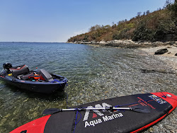 Kaya Sira Beach'in fotoğrafı küçük koy ile birlikte
