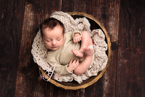 Photography by Jessica Iliffe - Newborn And Child Photographer Leicester