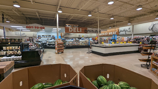 Grocery Store «Schnucks», reviews and photos, 2030 Dorsett Rd, Maryland Heights, MO 63043, USA