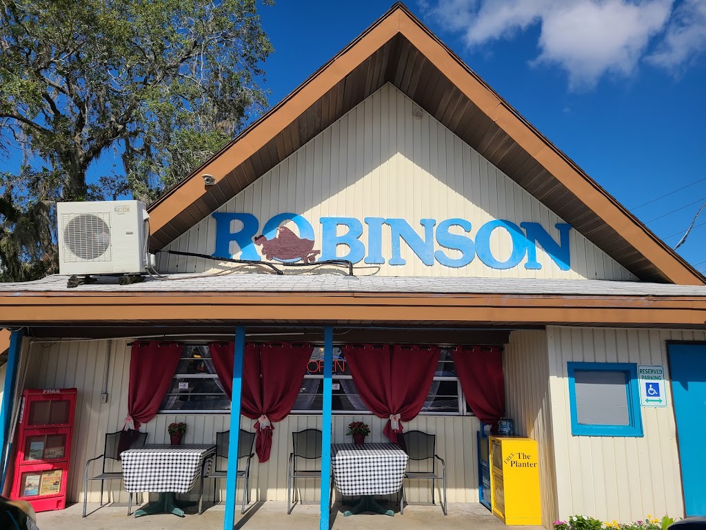 Robinson Family Restaurant 32712