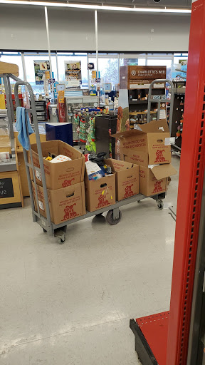 Pet Supply Store «Petco Animal Supplies», reviews and photos, 8909 Branch Ave d, Clinton, MD 20735, USA