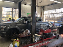Manor Auto Service Center Inc - Photo 3 - Car repair in Pelham, NY, Bronx