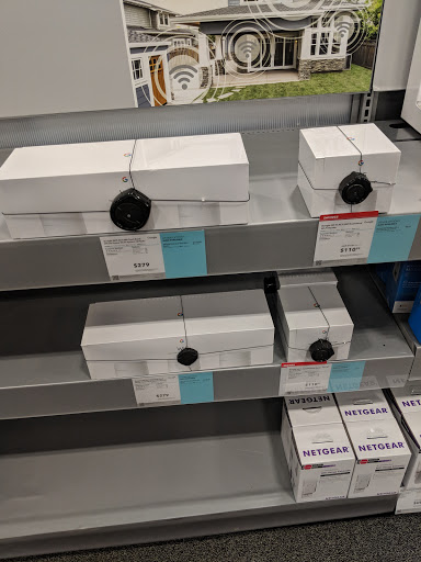 Electronics Store «Best Buy», reviews and photos, 261 Pond Path, South Setauket, NY 11720, USA