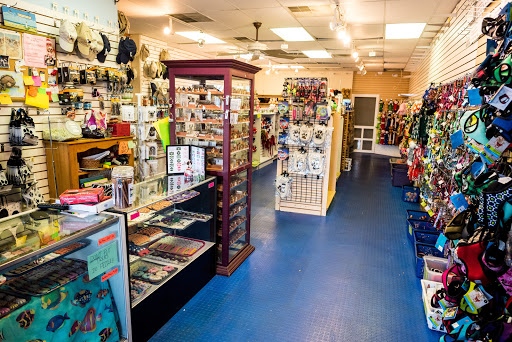 Pet Store «Paw Prints-Stone Harbor LLC», reviews and photos, 281 96th St, Stone Harbor, NJ 08247, USA