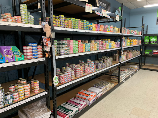 Pet Supply Store «Pet Source», reviews and photos, 1927 Spartanburg Hwy, Hendersonville, NC 28792, USA