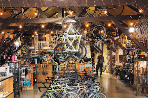 Landyachtz Bike Store - Service & Sales