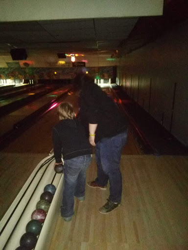 Bowling Alley «Bangor-Brewer Bowling Lanes», reviews and photos, 534 Wilson St, Brewer, ME 04412, USA