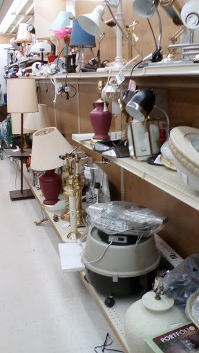 Thrift Store «Valley Thrift Store», reviews and photos, 4301 Dixie Hwy, Fairfield, OH 45014, USA
