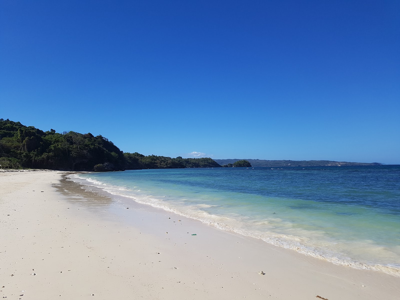 Photo of Savoy Beach with turquoise pure water surface