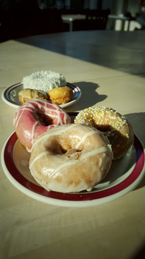 Donut Shop «Mighty-O Donuts Capitol Hill», reviews and photos, 1400 12th Ave, Seattle, WA 98122, USA