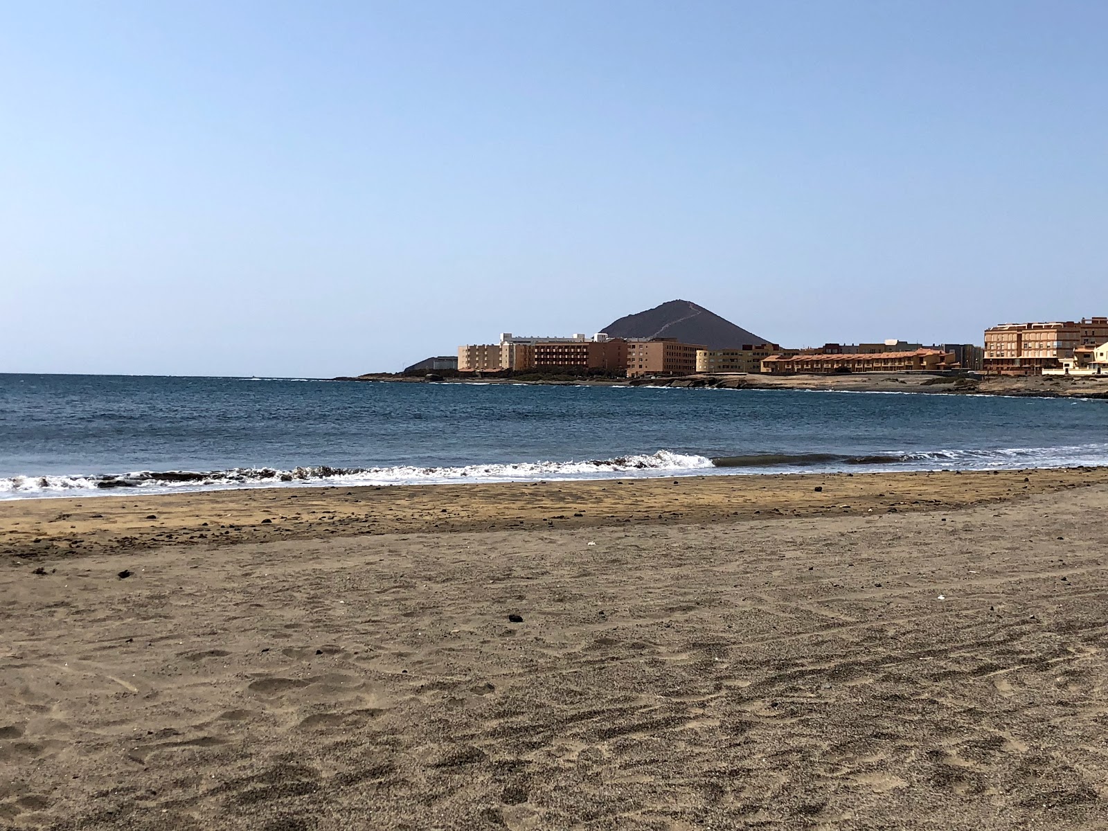 Photo de Playa La Jaquita avec petite baie