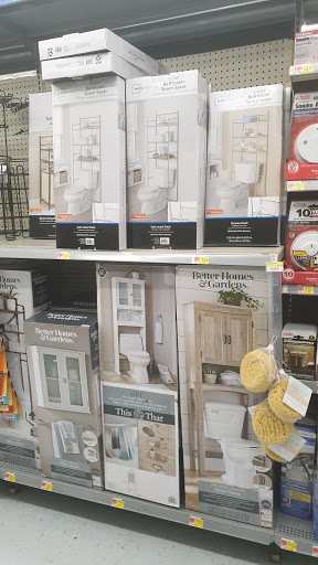 Discount Store «Walmart», reviews and photos, 700 Oak St, Brockton, MA 02301, USA