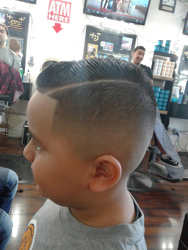 Barber Shop «MAYWOOD BARBER LOUNGE», reviews and photos, 4035 Slauson Ave, Maywood, CA 90270, USA