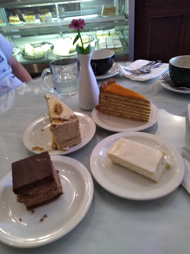 Coffee Shop «Tulipán Hungarian Pastry and Coffee Shop», reviews and photos, 122 S Market St, Wooster, OH 44691, USA