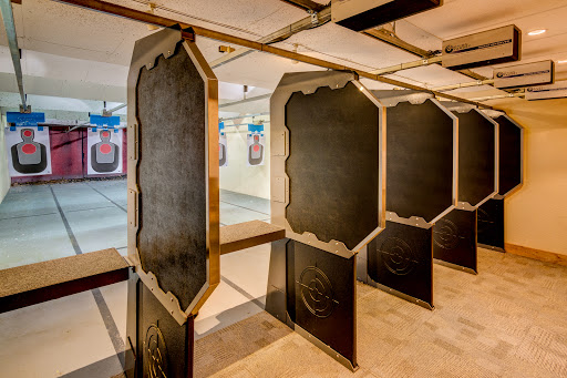 Gun Shop «Gold-N-Pawnd II - Gun Shop & Gun Range», reviews and photos, 5224 Mariner Blvd, Spring Hill, FL 34609, USA