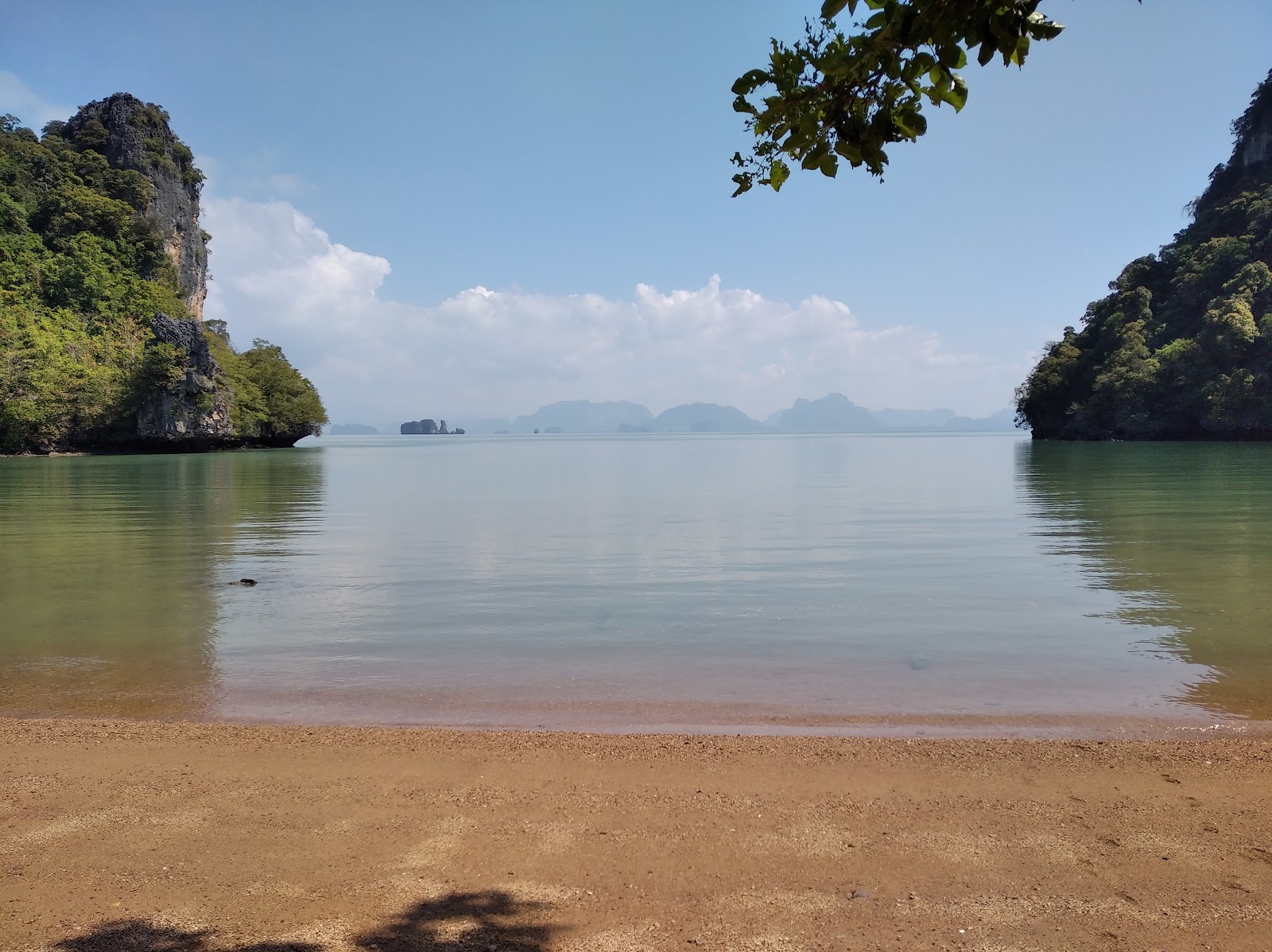 Toh Buat Beach'in fotoğrafı çok temiz temizlik seviyesi ile