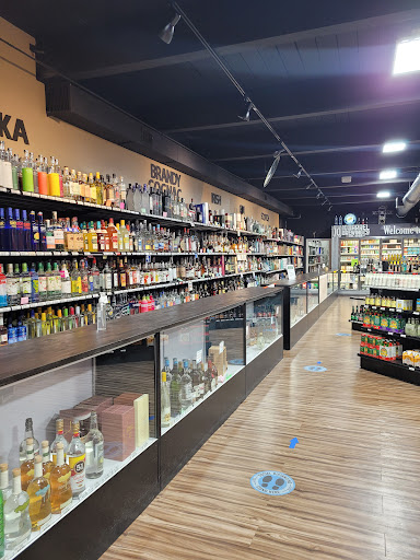 Liquor Store «Tenth Avenue Liquor Store», reviews and photos, 925 SW 10th Ave, Portland, OR 97205, USA