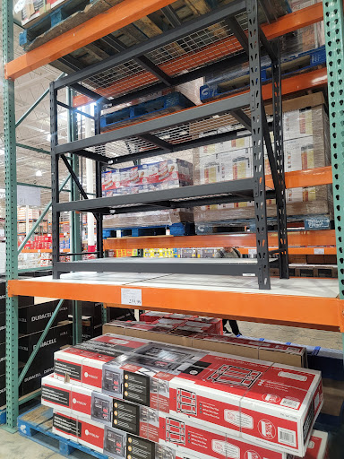 Warehouse store «Costco Business Center», reviews and photos, 3900 20th St E, Fife, WA 98424, USA