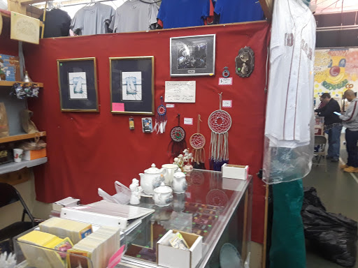 Flea Market «Raynham Flea Market», reviews and photos, 480 S St W, Raynham, MA 02767, USA