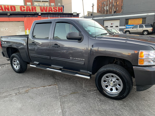 Used Car Dealer «DIAMOND AUTO SALES AND SERVICES 2016», reviews and photos, 1801 W Forest Home Ave, Milwaukee, WI 53204, USA