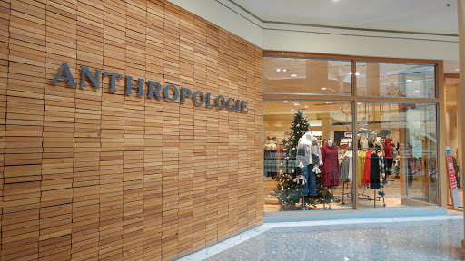 Shopping Mall «Tysons Galleria», reviews and photos, 2001 International Dr, McLean, VA 22102, USA