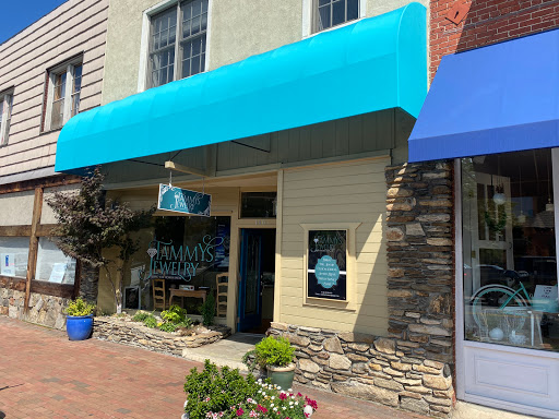 Jewelry Store «John Laughter Jewelry», reviews and photos, 146 N Main St, Waynesville, NC 28786, USA