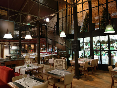 Maison Baron Lefèvre - Restaurant Nantes - 33 Rue de Rieux, 44000 Nantes, France