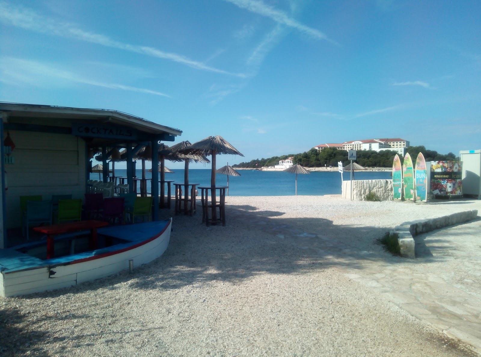 Photo de Batana beach - endroit populaire parmi les connaisseurs de la détente