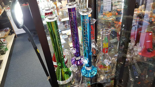 Tobacco Shop «GoodFellas Smoke Shop», reviews and photos, 1007 Caprice Dr, Castle Rock, CO 80109, USA