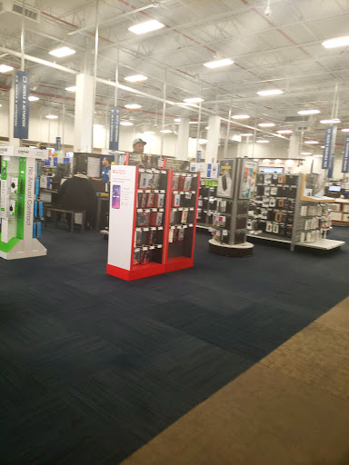 Electronics Store «Best Buy», reviews and photos, 610 Exterior Street, Bronx, NY 10451, USA