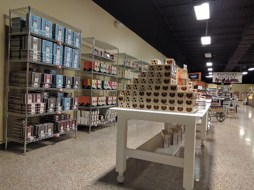 Ice Cream Shop «Sanders Chocolate & Ice Cream Shoppes (Factory Outlet)», reviews and photos, 31075 Harper Ave, St Clair Shores, MI 48082, USA