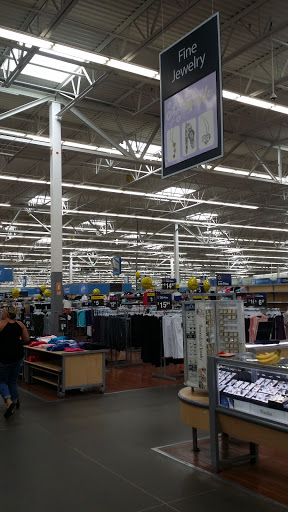 Department Store «Walmart Supercenter», reviews and photos, 1325 S Main Ave, Taylor, PA 18517, USA