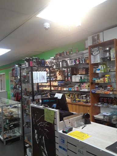 Cigar Shop «Green Zone Smoke & Gift Shop», reviews and photos, 84 Green St, Worcester, MA 01604, USA