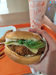 Photo n°92 de Popeyes - République à Paris ()