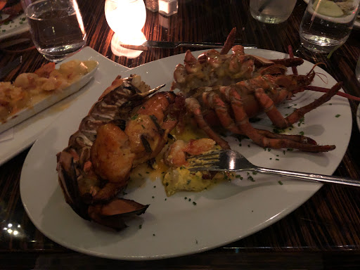 Shopping Mall «The Shops at Liberty Place», reviews and photos, 1625 Chestnut St, Philadelphia, PA 19103, USA