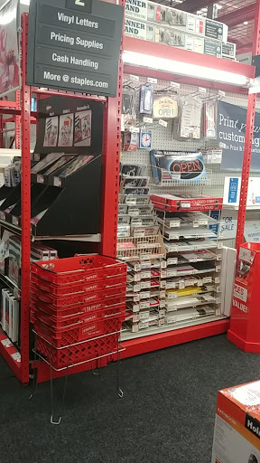 Office Supply Store «Staples», reviews and photos, 439 S Hermitage Rd, Hermitage, PA 16148, USA
