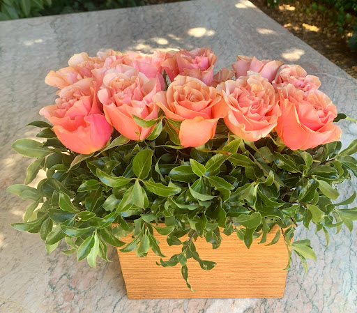 Florist «Le Florist of Larkspur - Royal Fleur», reviews and photos, 282 Magnolia Ave, Larkspur, CA 94939, USA