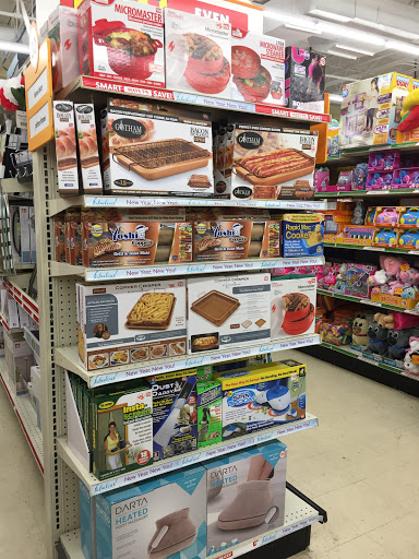 Dollar Store «FAMILY DOLLAR», reviews and photos, 5515 Kenilworth Ave, Riverdale, MD 20737, USA