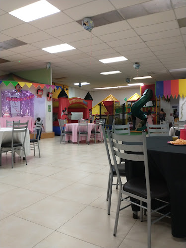 Circus Salón De Fiestas