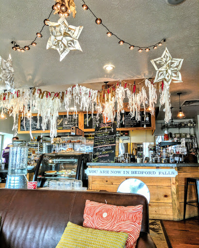 Coffee Shop «Vacavi Cafe», reviews and photos, 100 Water St, Conneaut Lake, PA 16316, USA