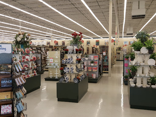 Craft Store «Hobby Lobby», reviews and photos, 6130 NW Barry Rd, Kansas City, MO 64154, USA